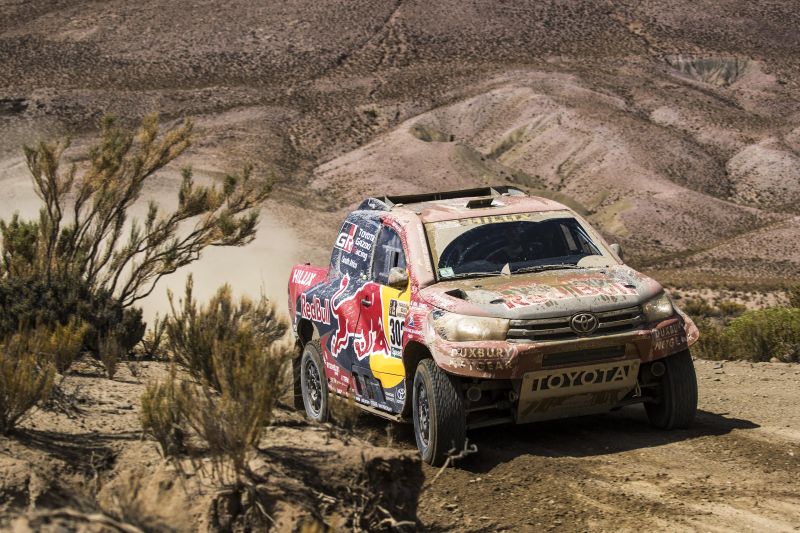 Toyota Gazoo Racing Hilux Dakar 2017 Hilux Toyota Gazoo Racing w czasie Dakaru 2017