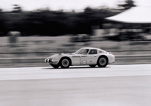 Toyota 2000GT