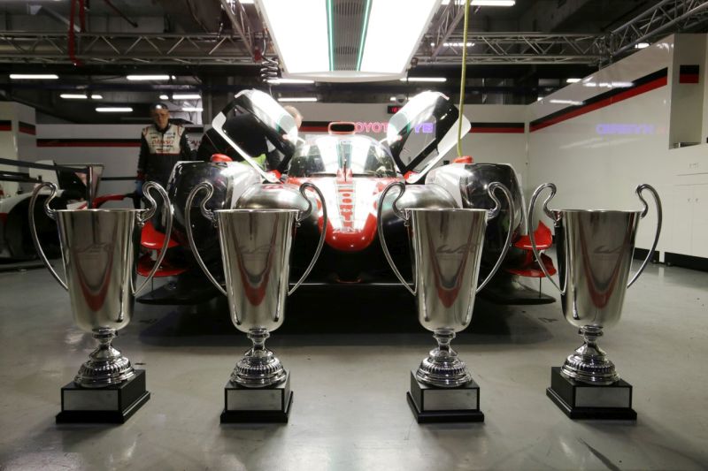 toyota gazoo racing ts050 puchary Bolid ts050 z pucharami