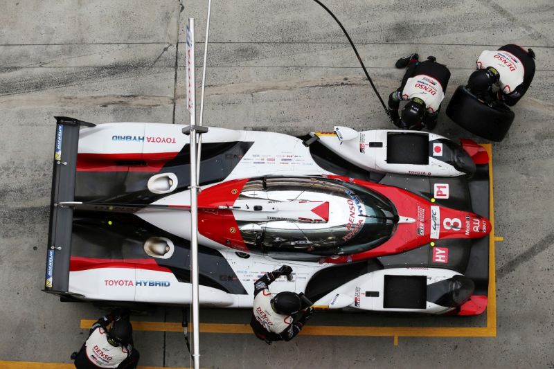 toyota gazoo racing wec szanghaj ts050 pit stop pit stop bolidu ts050 w czasie rundy WEC w Szanghaju