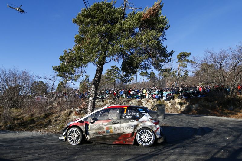 Jari-Matti Latvala w Toyocie Yaris WRC w czasie Rajdu Monte Carlo 2018