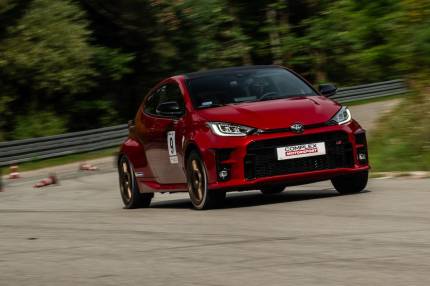 Decydujące starcie w TOYOTA GR CUP