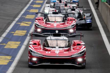 TOYOTA RACING zdobywa cenne punkty na Spa-Francorchamps. TR010 HYBRID gotowe na Le Mans