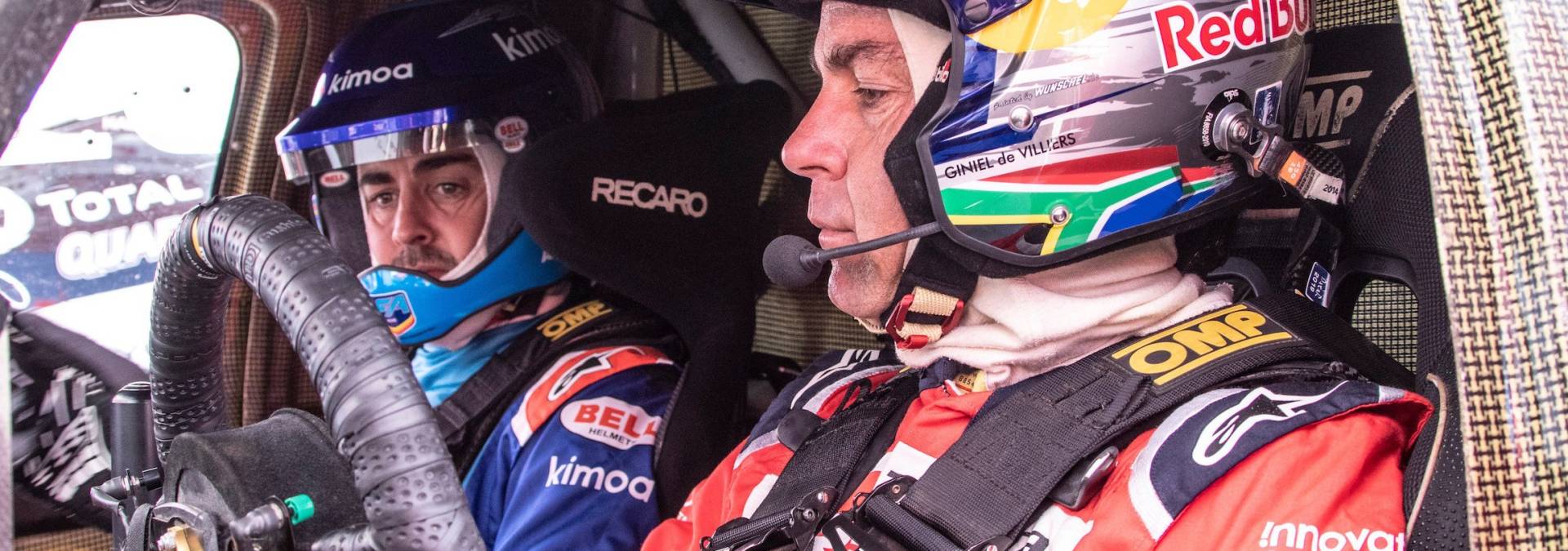 A jednak! Fernando Alonso testuje dakarową Toyotę Hilux