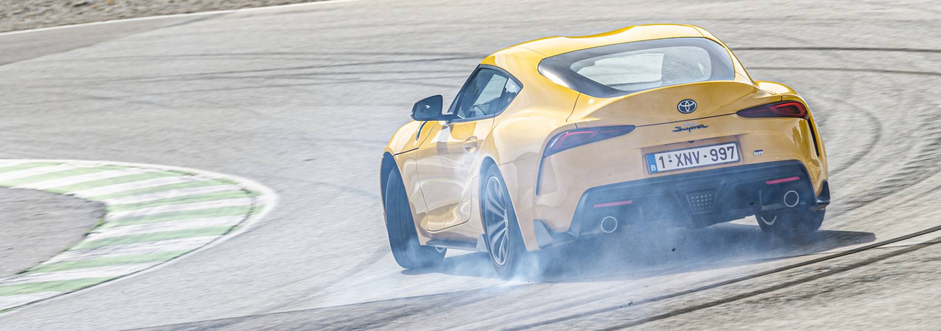 Toyota GR Supra z nowym silnikiem. Ile kosztuje wersja 2.0?