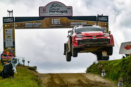 Podwójne podium TGR-WRT w Rajdzie Portugalii. Dramatyczny zwrot akcji w finale