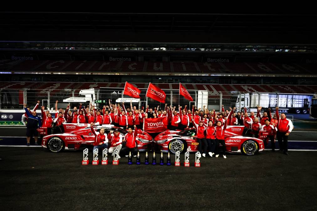Toyota mistrzem świata FIA WEC 2026! Dublet załóg w TR010 HYBRID w Barcelonie przypieczętował ósmy tytuł producentów