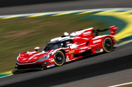 TOYOTA RACING utrzymała prowadzenie w WEC mimo trudnego wyścigu w São Paulo