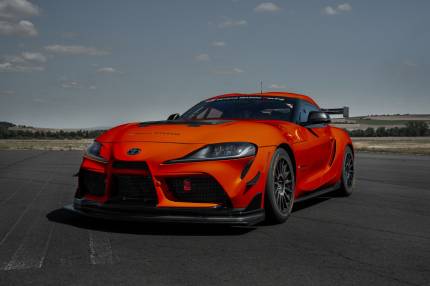 Toyota GR Supra GT4 Evo. Nowy wyścigowy model na sezon 2023