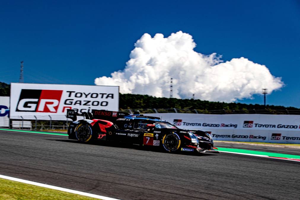 Toyota walczyła o wygraną na torze Fuji