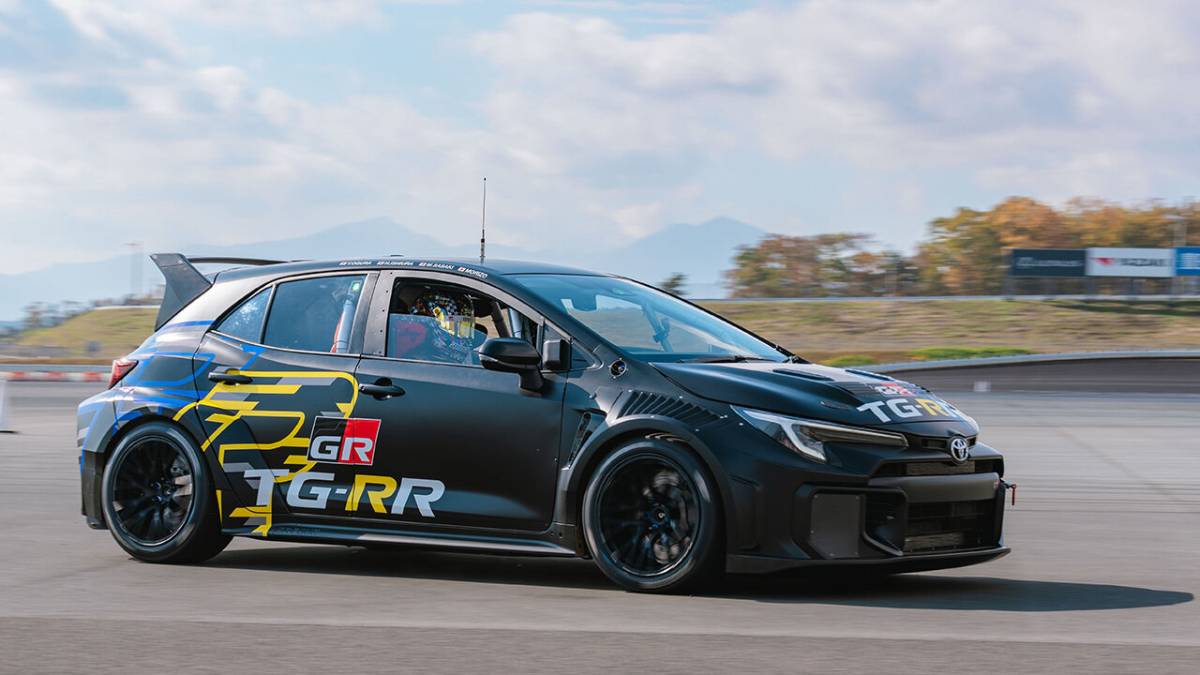 Toyota zwiększa efektywność napędu wodorowego. Intensywne prace nad technologią nadprzewodnictwa i udane testy wyścigowej GR Corolli