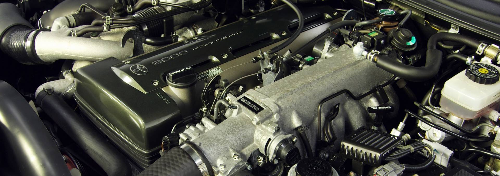 Toyota Supra z silnikiem 2JZ-GTE – auto idealne do tuningu