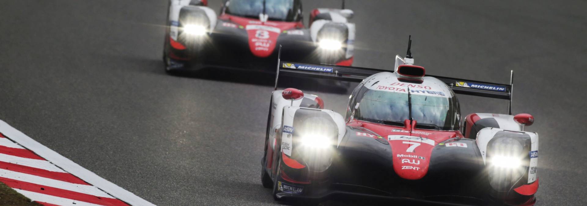 Toyota TS050 Hybrid triumfuje w Szanghaju