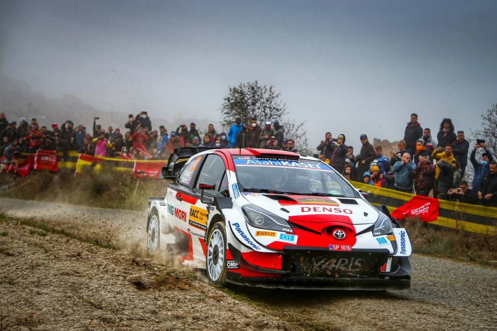 Toyota Yaris WRC na podium Rajdu Hiszpanii