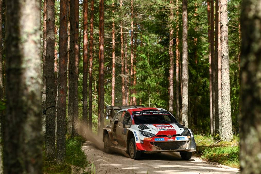 Kalle Rovanperä poprowadził zespół TOYOTA GAZOO Racing do kolejnego zwycięstwa w WRC
